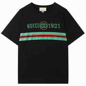 Gucci Women's T-shirts 53